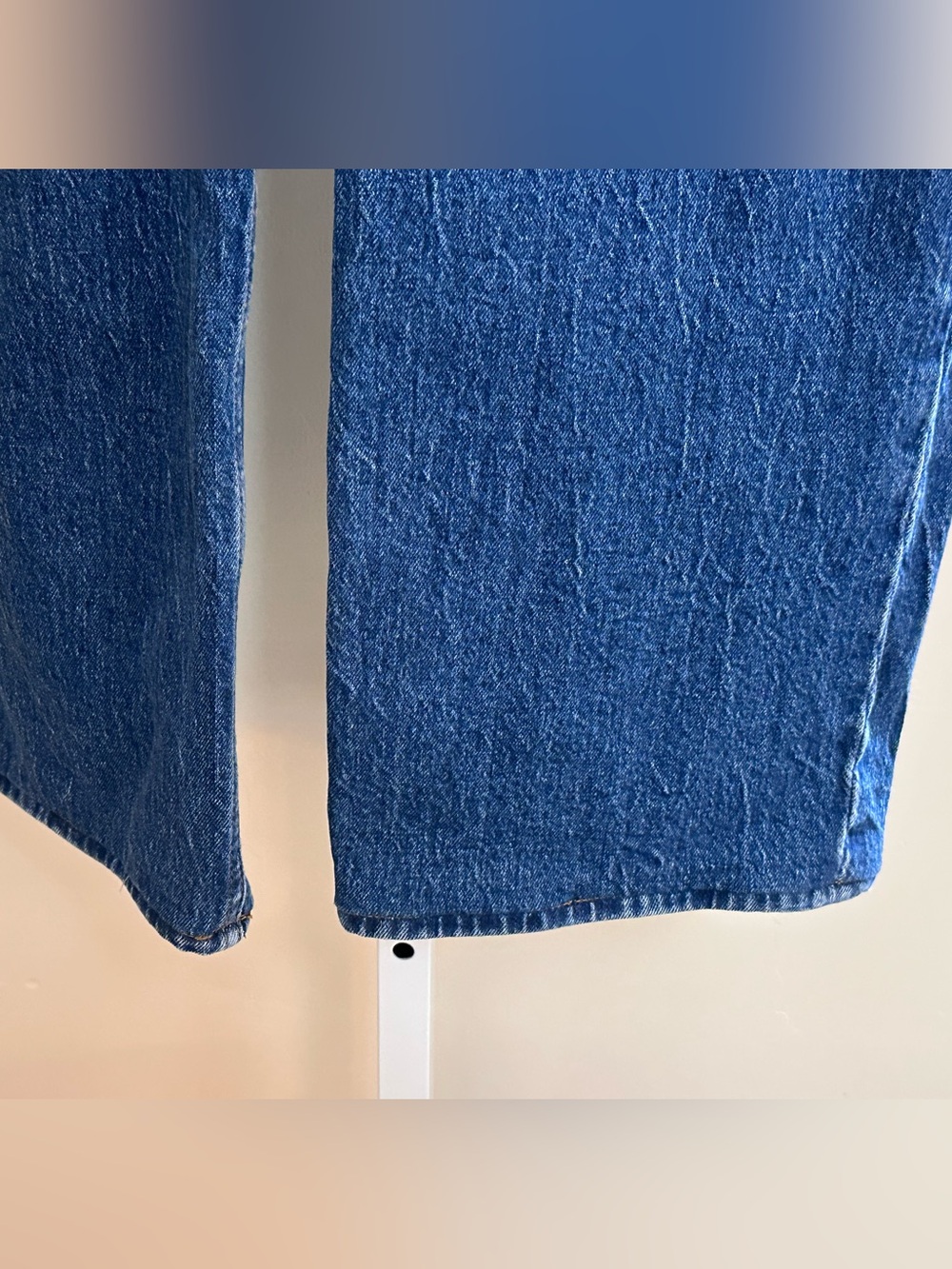 Abercrombie & Fitch High-Rise Wide Leg Jeans - Medium Blue - Picture 5 of 8